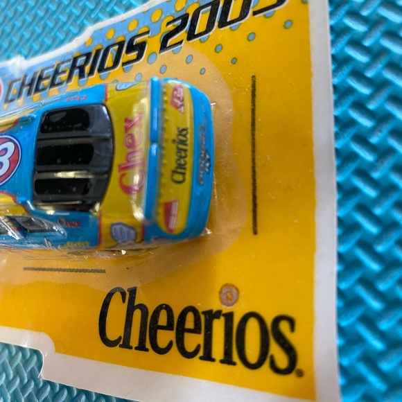 2003 Nascar Cheerios Racing Promo Car #43 Petty Enterprises - Picture 7 of 7